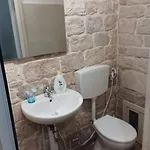 Dimora Termite Pieta *